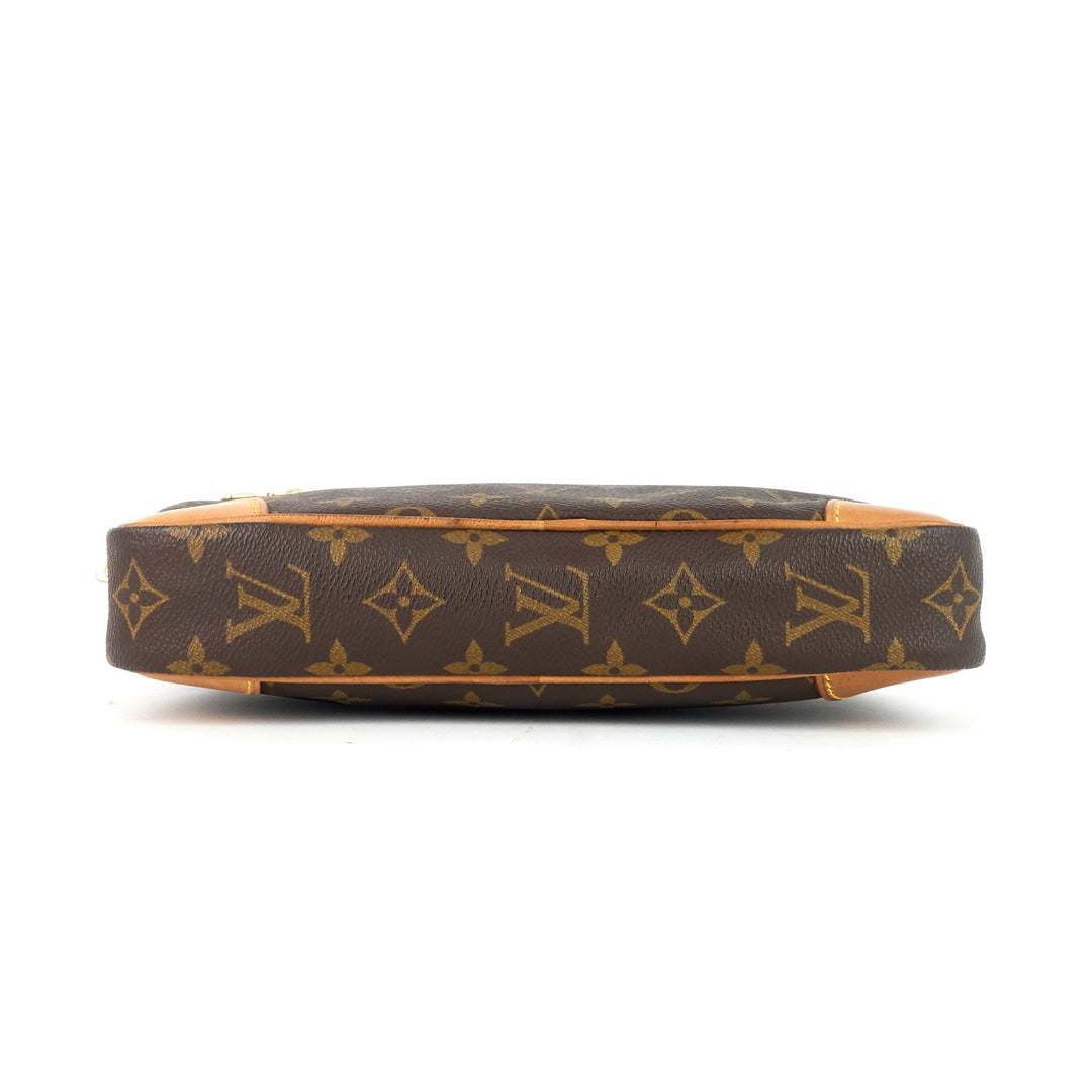 pochette marly dragonne monogram canvas bag