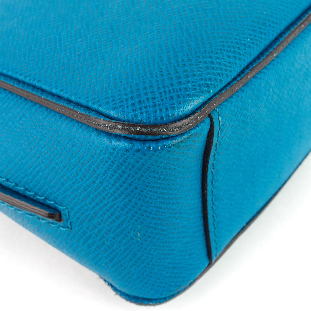 roman pm taiga leather messenger bag