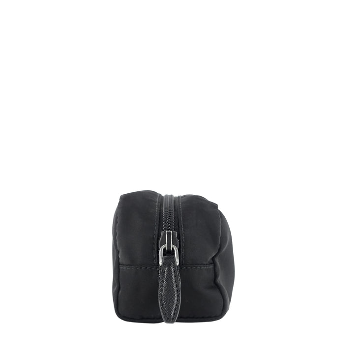 tessuto nylon pouch with wristlet