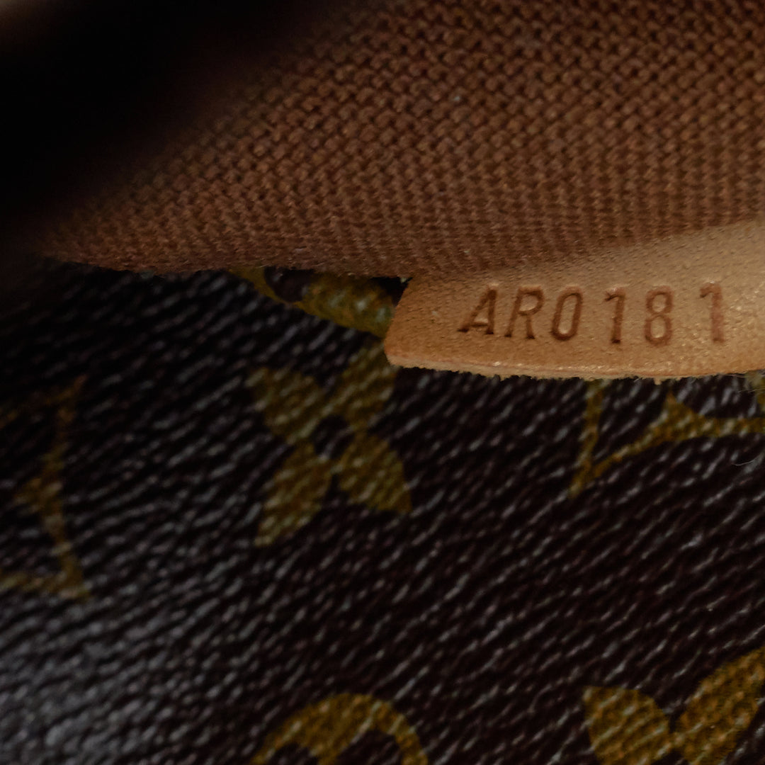 totally mm monogram canvas tote bag