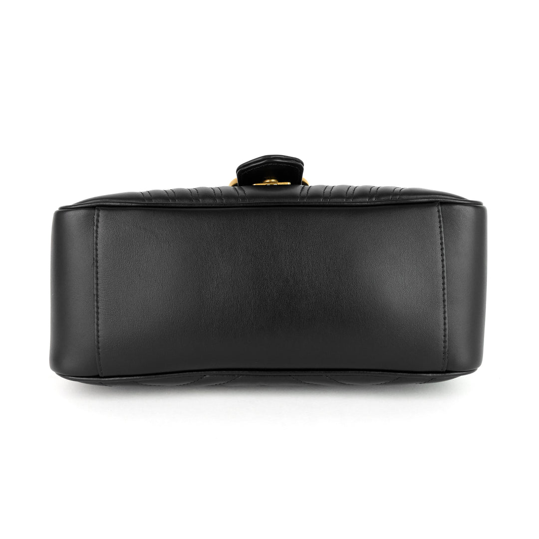 gg marmont small matelassé calfskin top handle shoulder bag