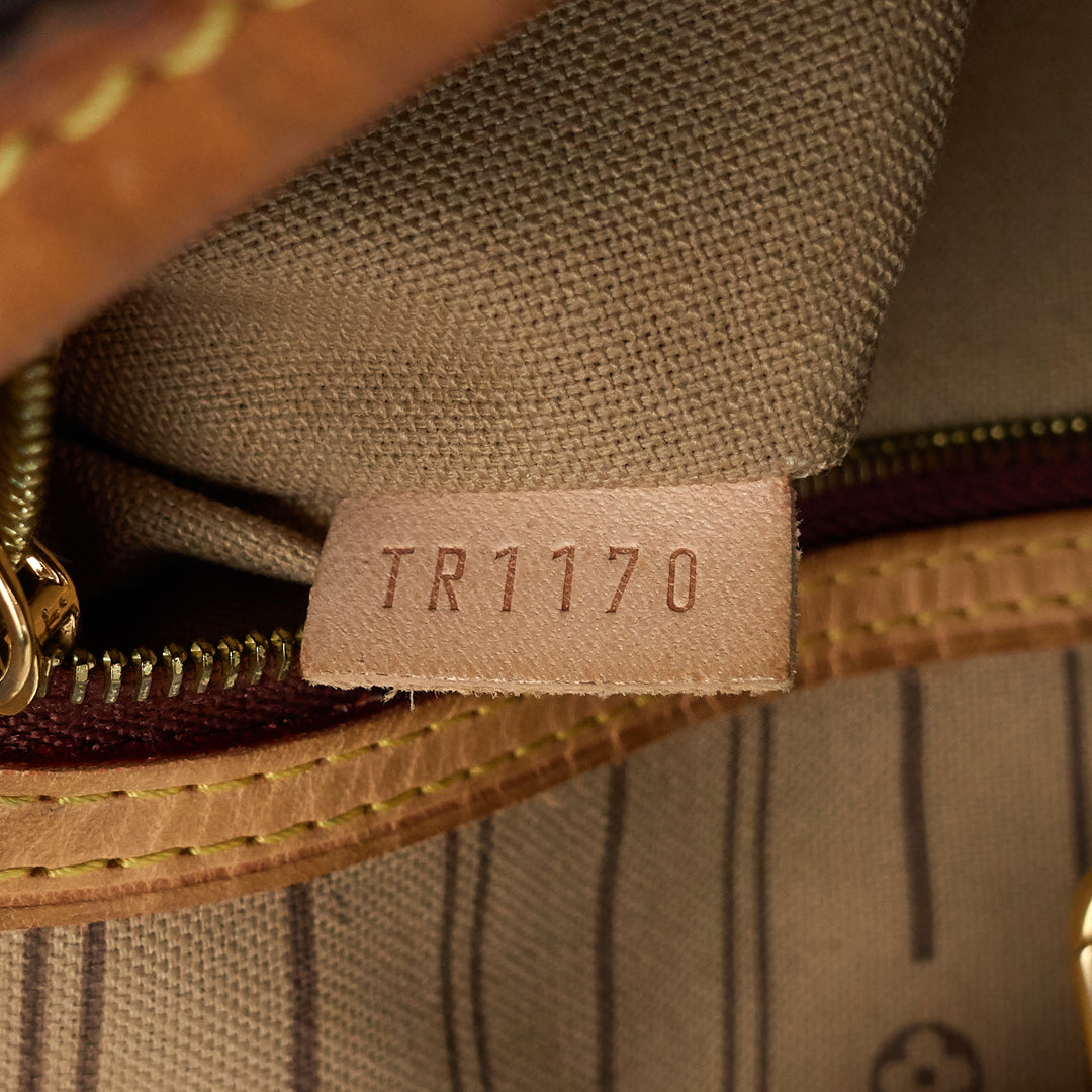 delightful mm monogram canvas bag