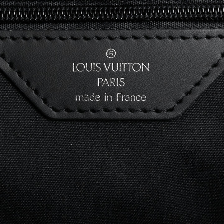 sac plat gm black epi leather bag