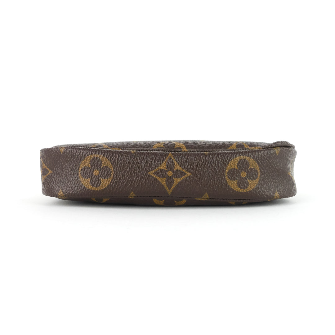 pochette accessoires mini monogram canvas bag