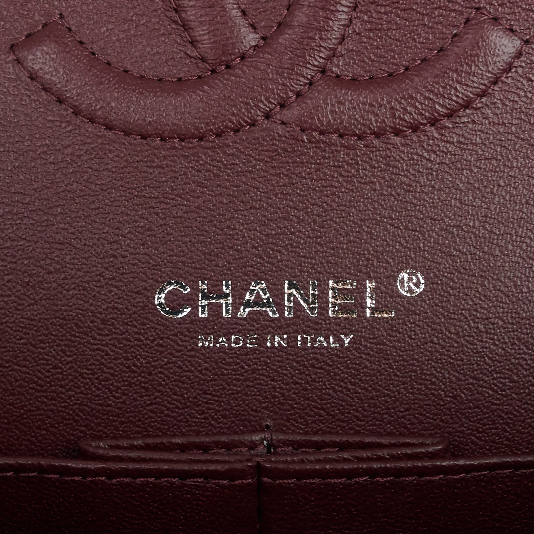 classic double flap medium caviar leather bag