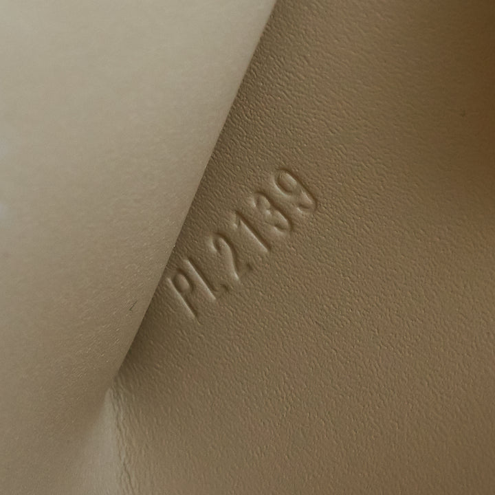mini boîte chapeau monogram reverse canvas bag