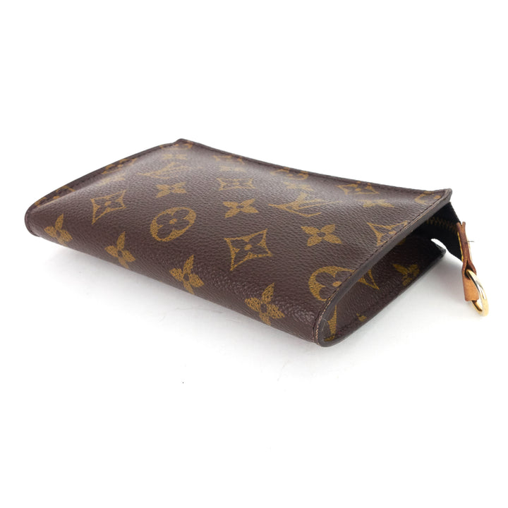 toiletry 15 monogram canvas cosmetics pouch