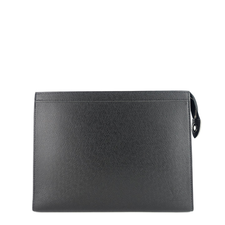 voyage mm taiga leather pochette bag