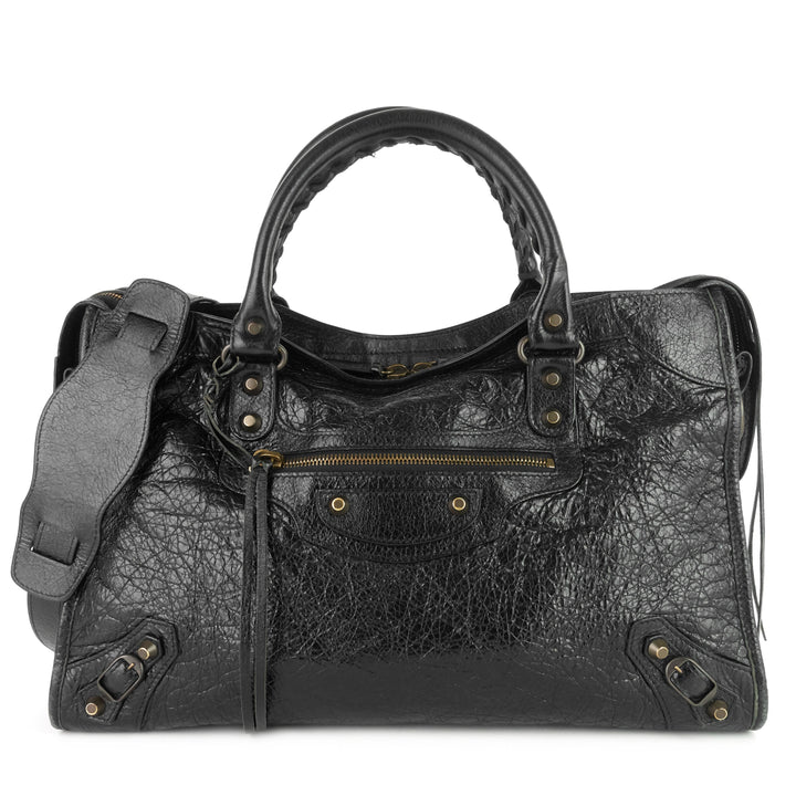 city classic studs medium lambskin leather bag