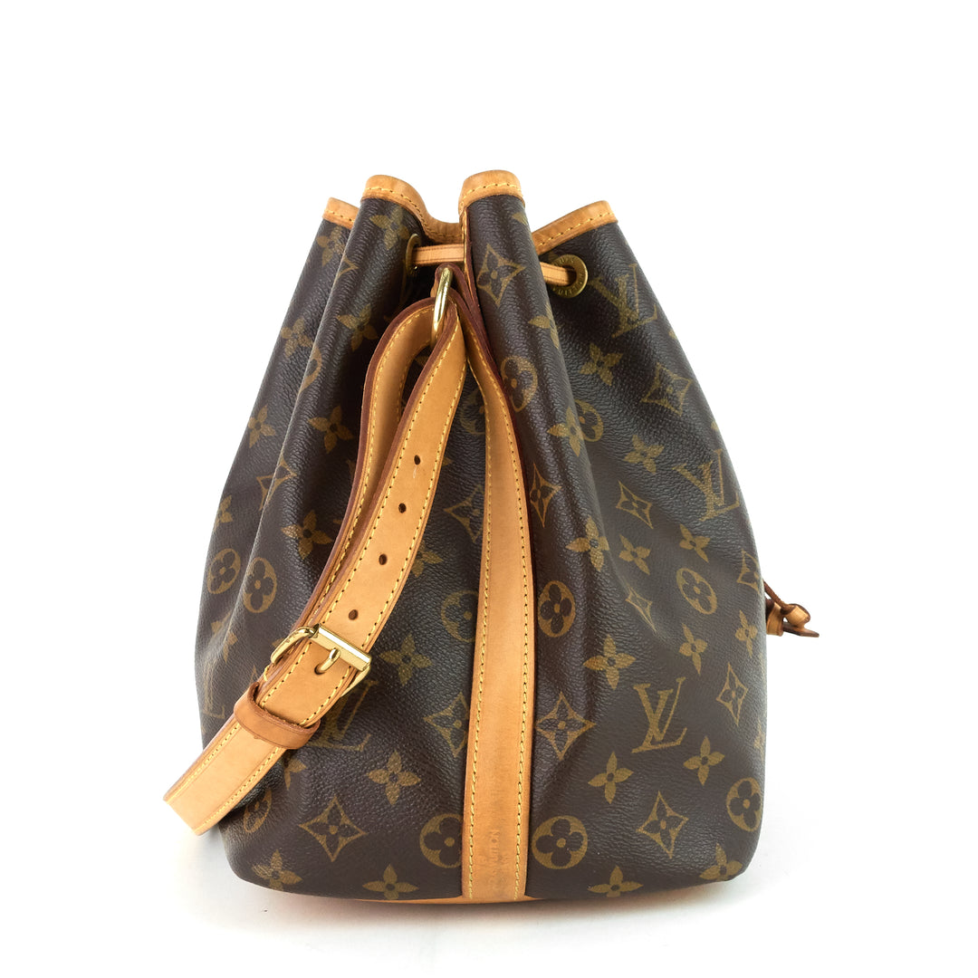 petit noe monogram canvas bag