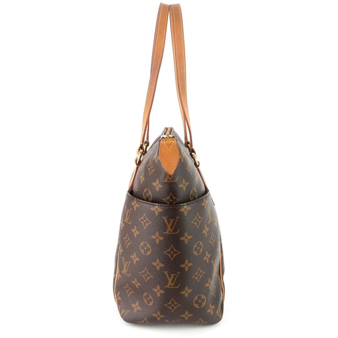 totally mm monogram canvas tote bag