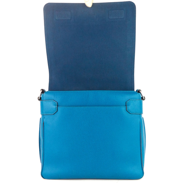 roman pm taiga leather messenger bag