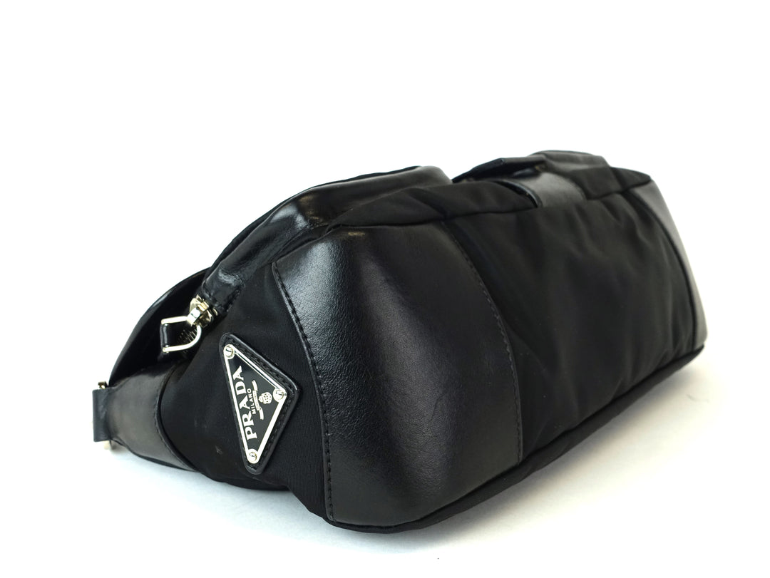 tessuto nylon and leather buckle bag