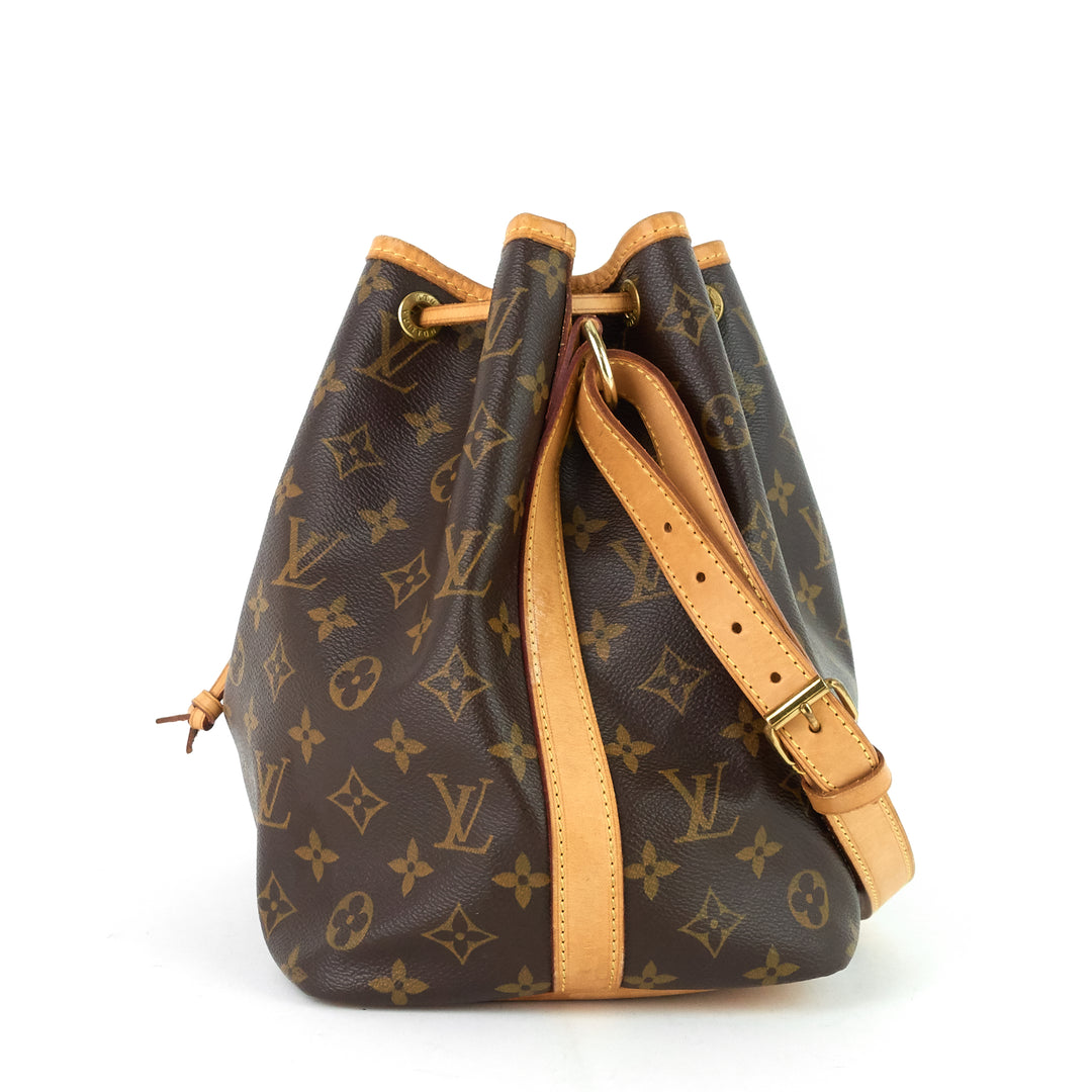 petit noe monogram canvas bag