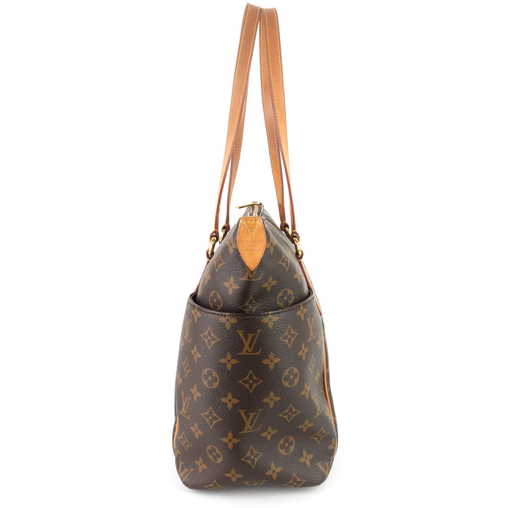 totally mm monogram canvas tote bag