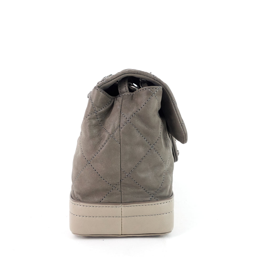 leather xl classic flap shoulder bag