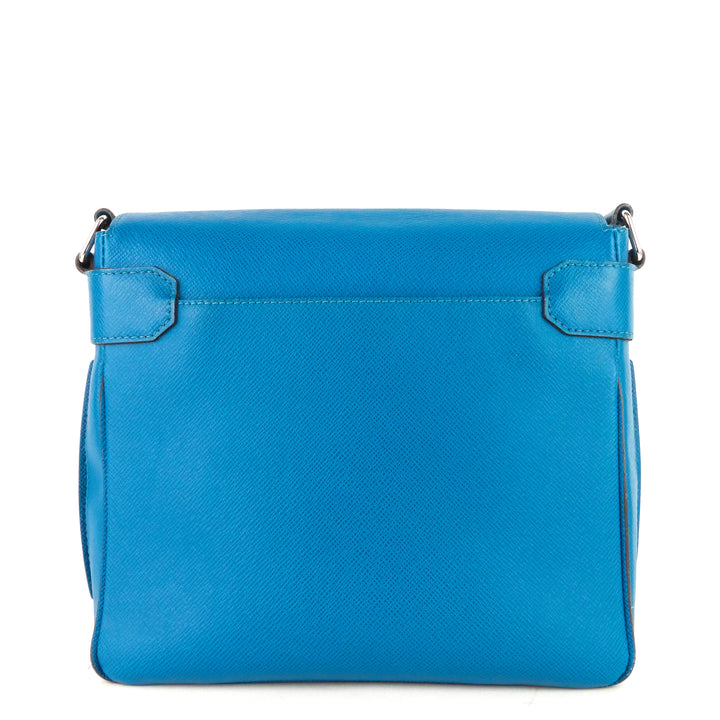 roman pm taiga leather messenger bag
