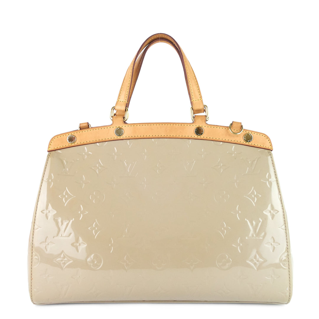 brea mm beige poudre monogram vernis leather bag