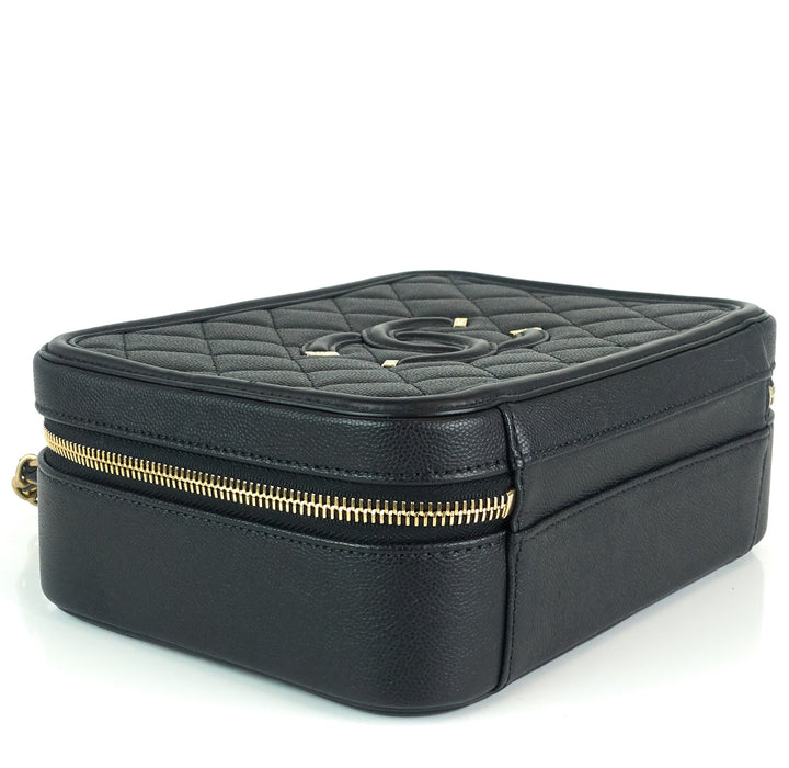 cc filigree quilted caviar leather medium vanity case