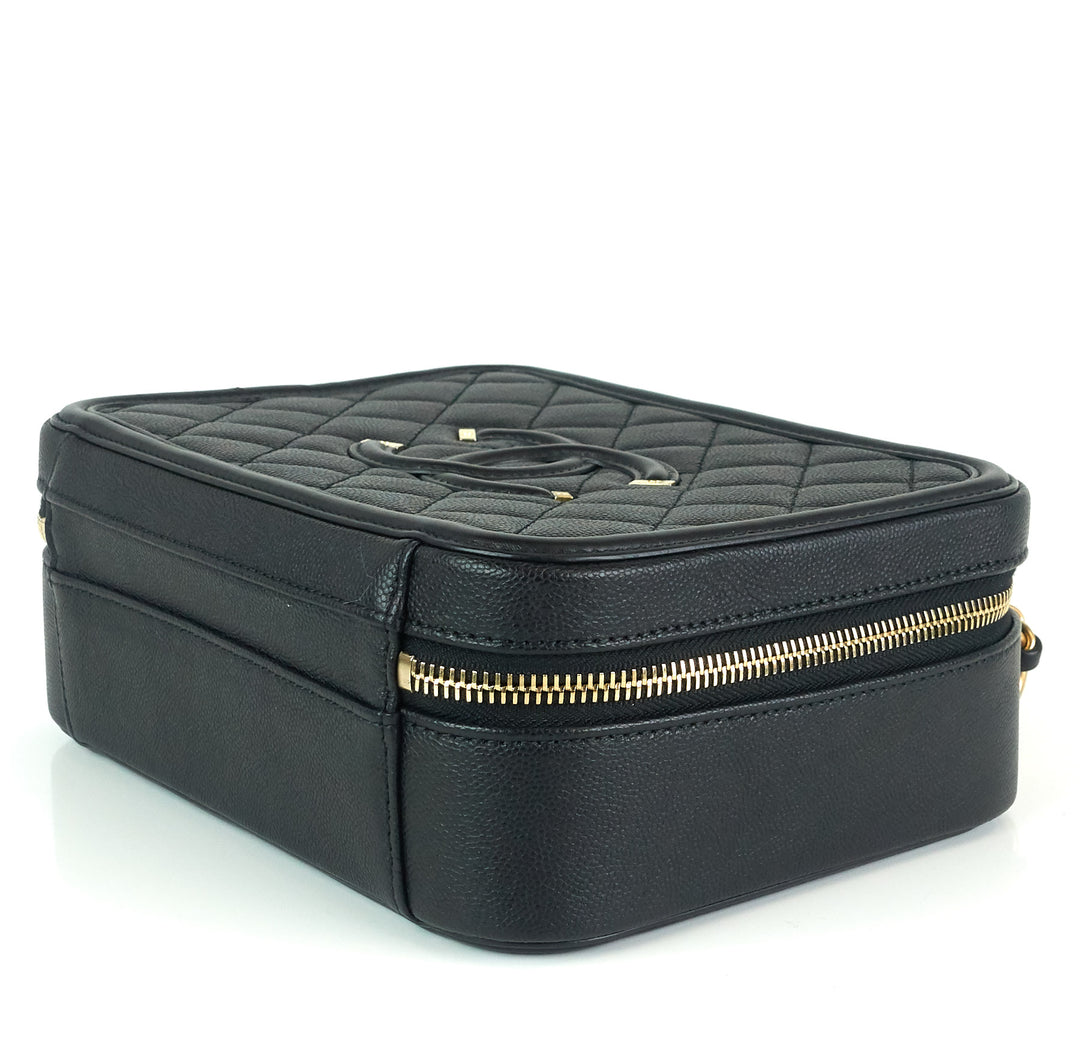cc filigree quilted caviar leather medium vanity case