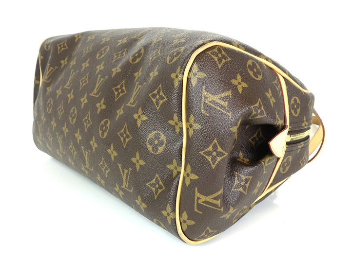 montorgueil gm monogram canvas bag