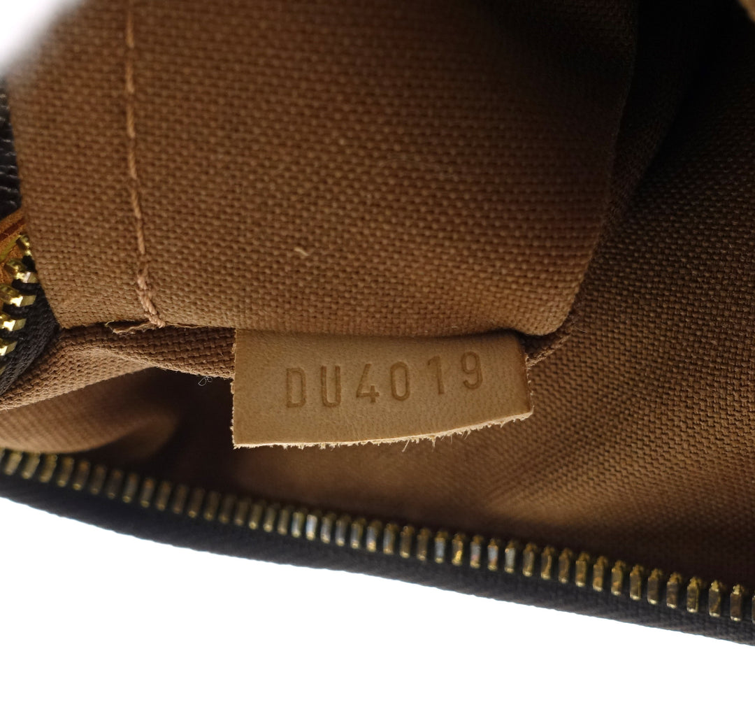 thames gm monogram canvas hobo bag