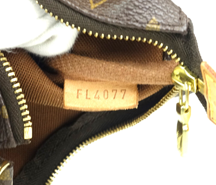 mini pochette accessoires monogram canvas bag