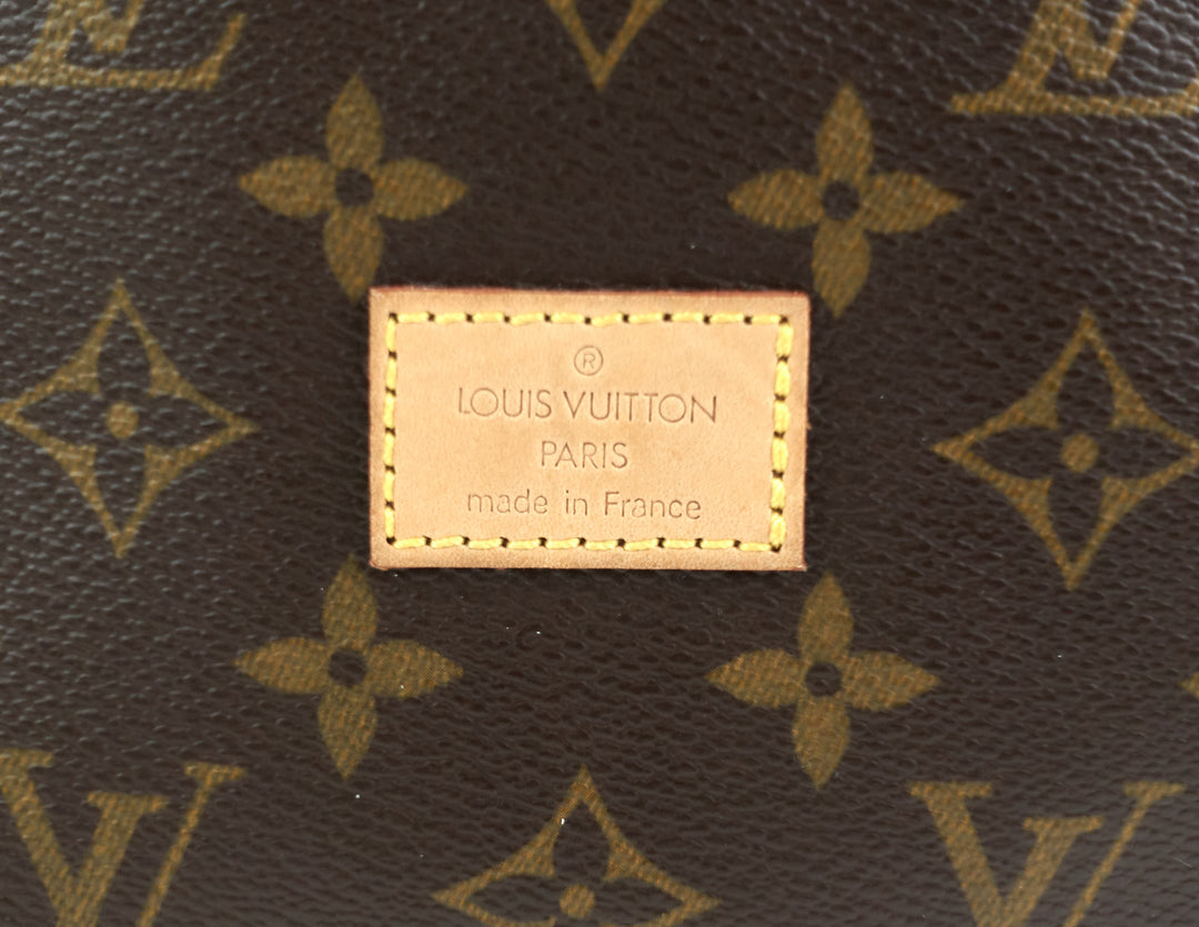 saumur 25 monogram canvas shoulder bag