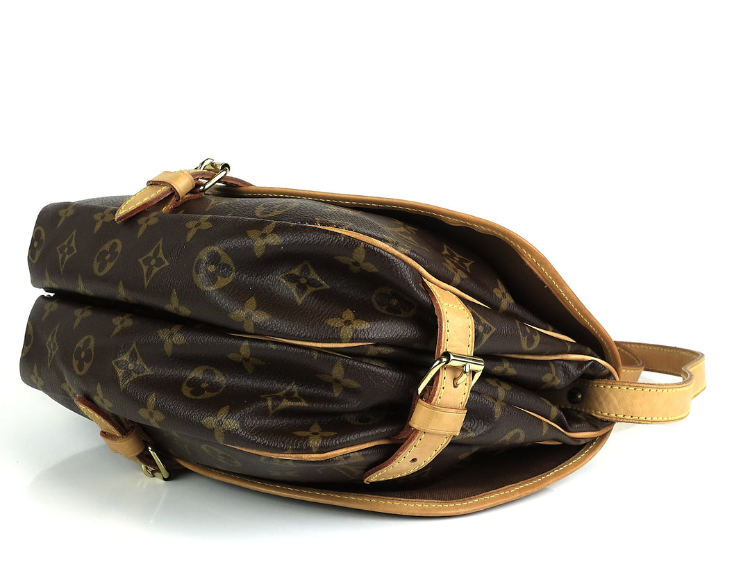 saumur 25 monogram canvas shoulder bag
