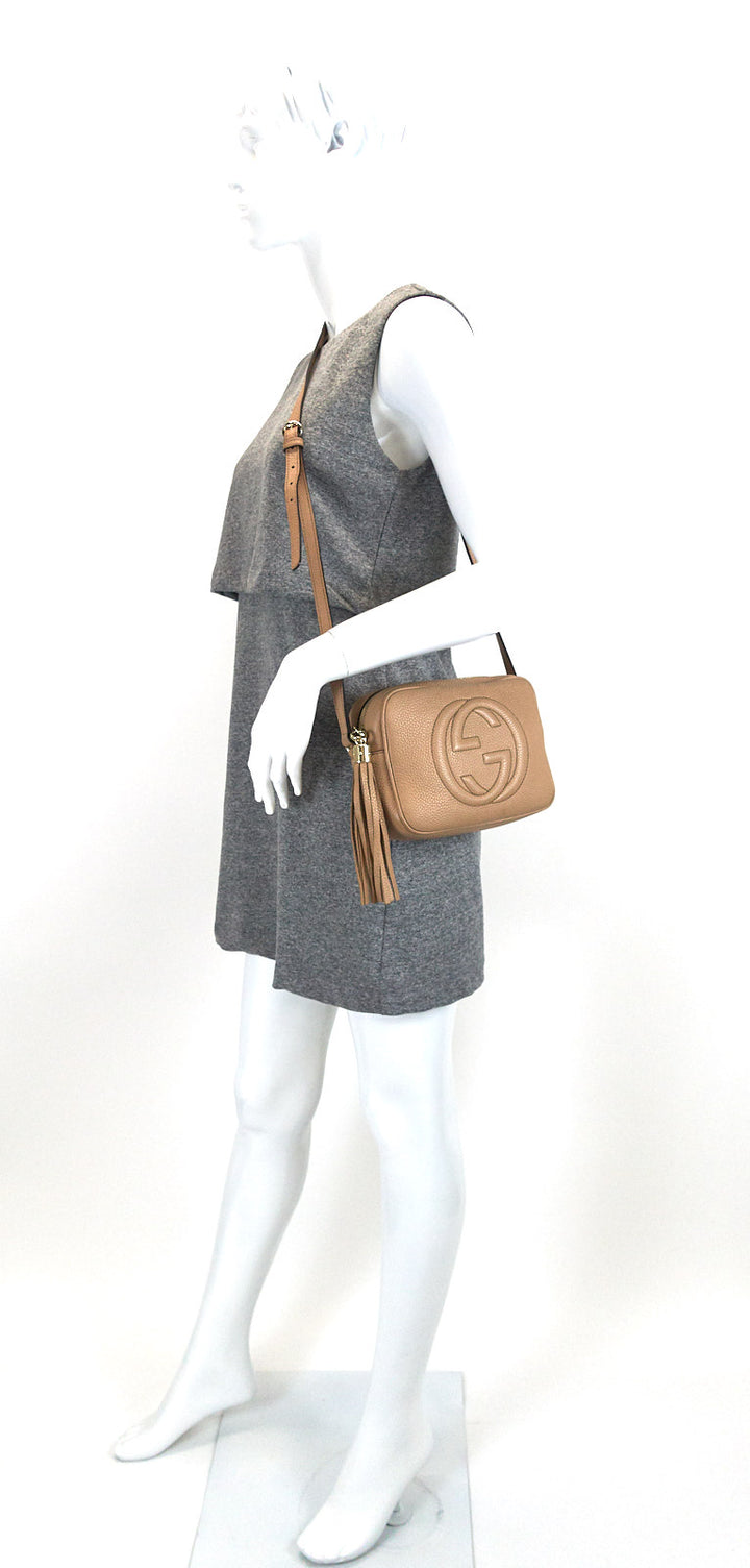 soho disco grained calf leather small crossbody bag