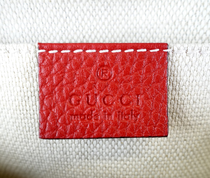 soho disco grained leather small crossbody bag