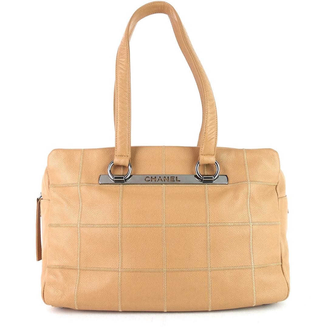 choco bar caviar shoulder bag