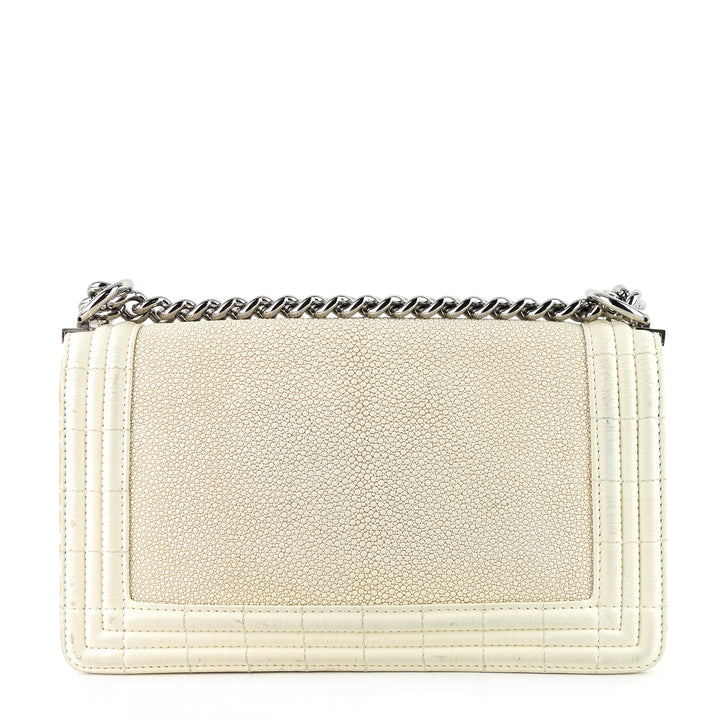 stingray old medium leather boy flap bag