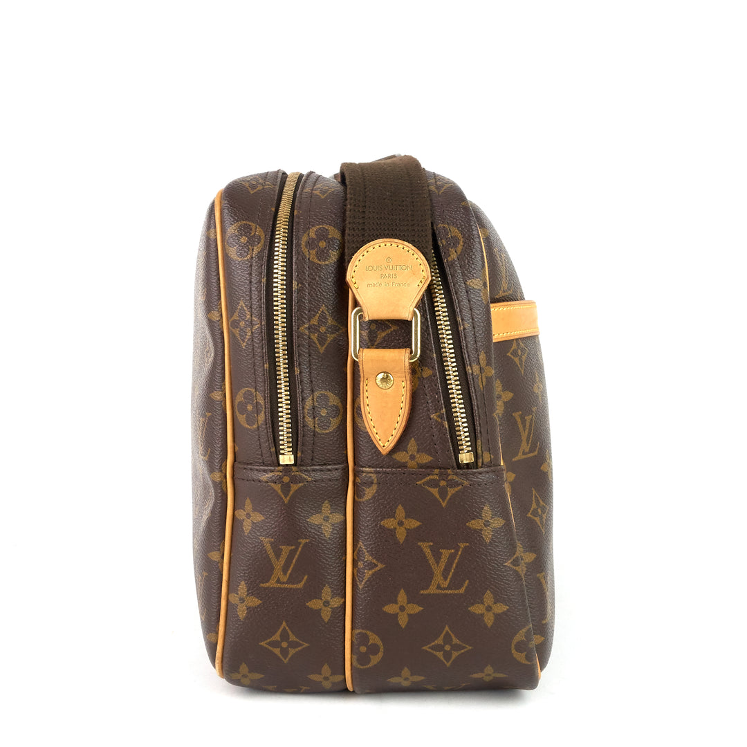 reporter gm monogram canvas bag