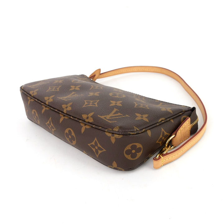 pochette accessoires nm monogram canvas bag
