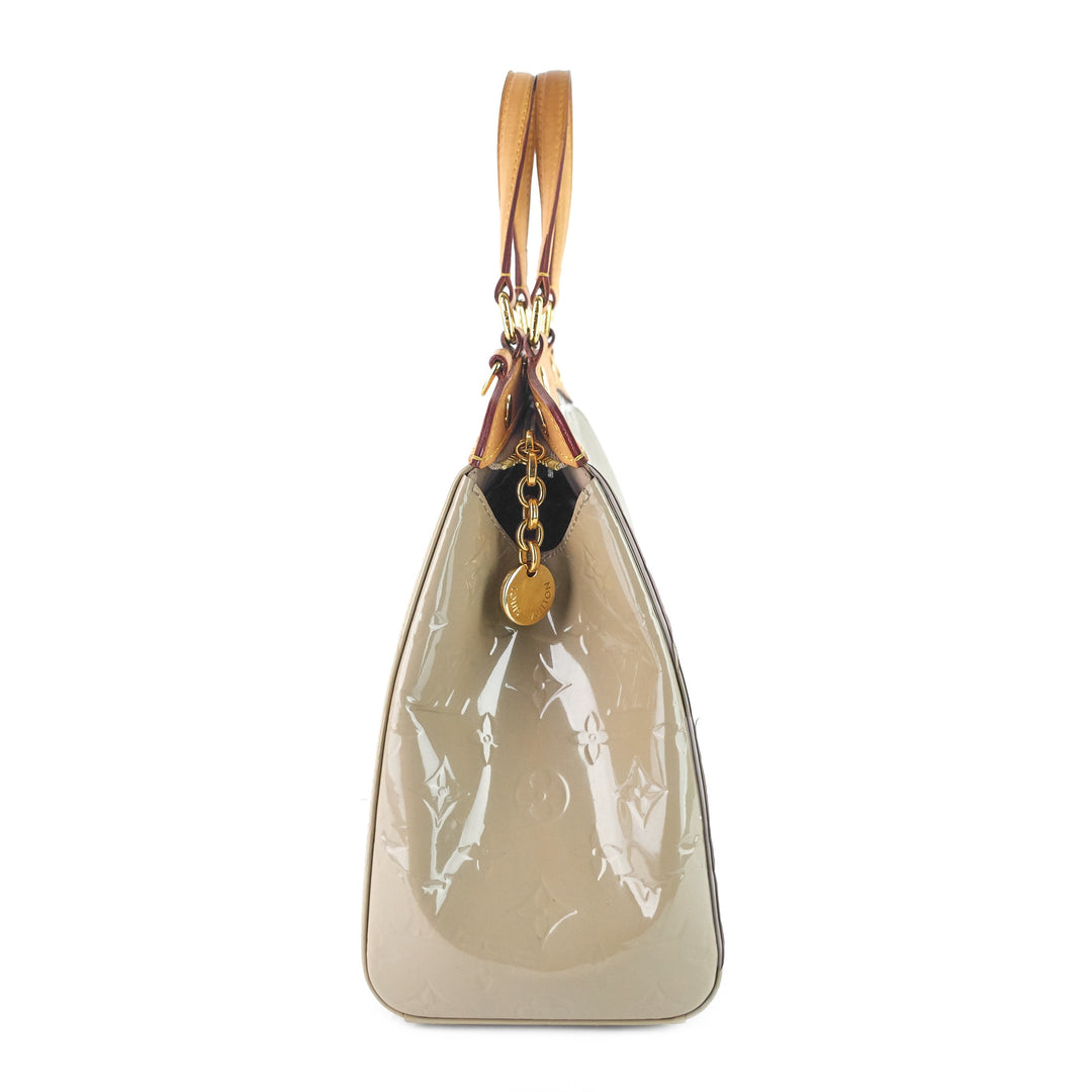 brea mm beige poudre monogram vernis leather bag