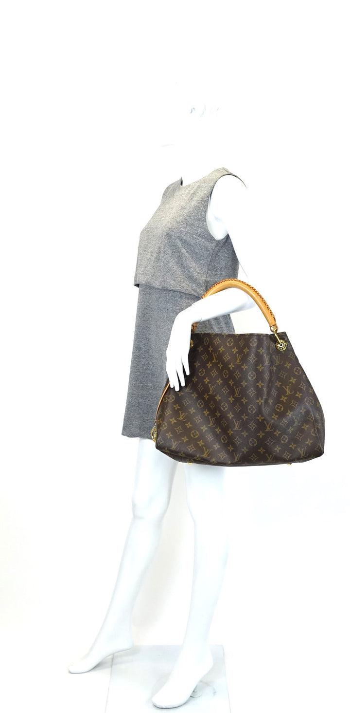 artsy mm monogram canvas shoulder bag