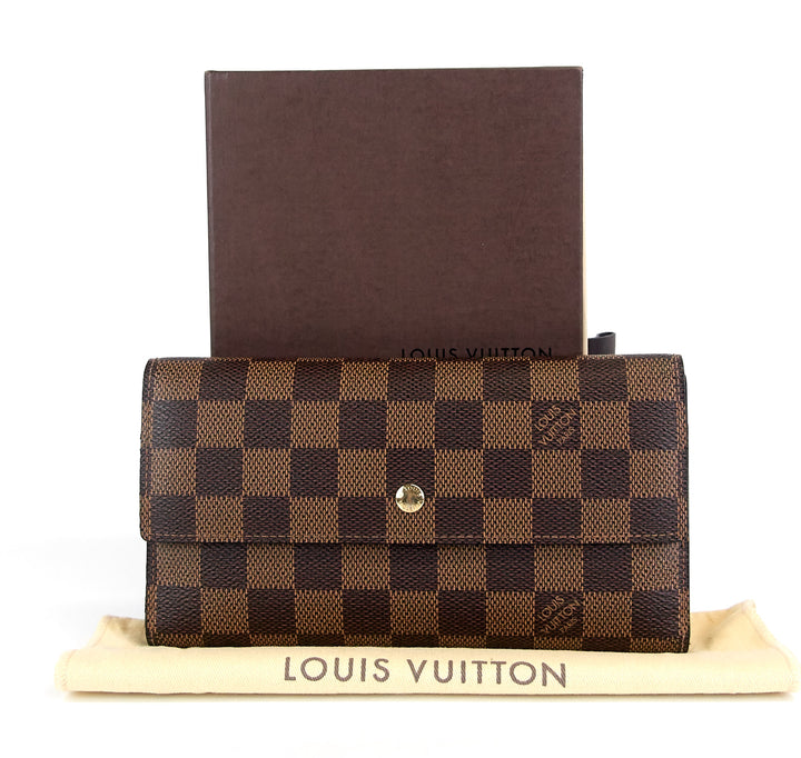 porte tresor international damier ebene canvas wallet
