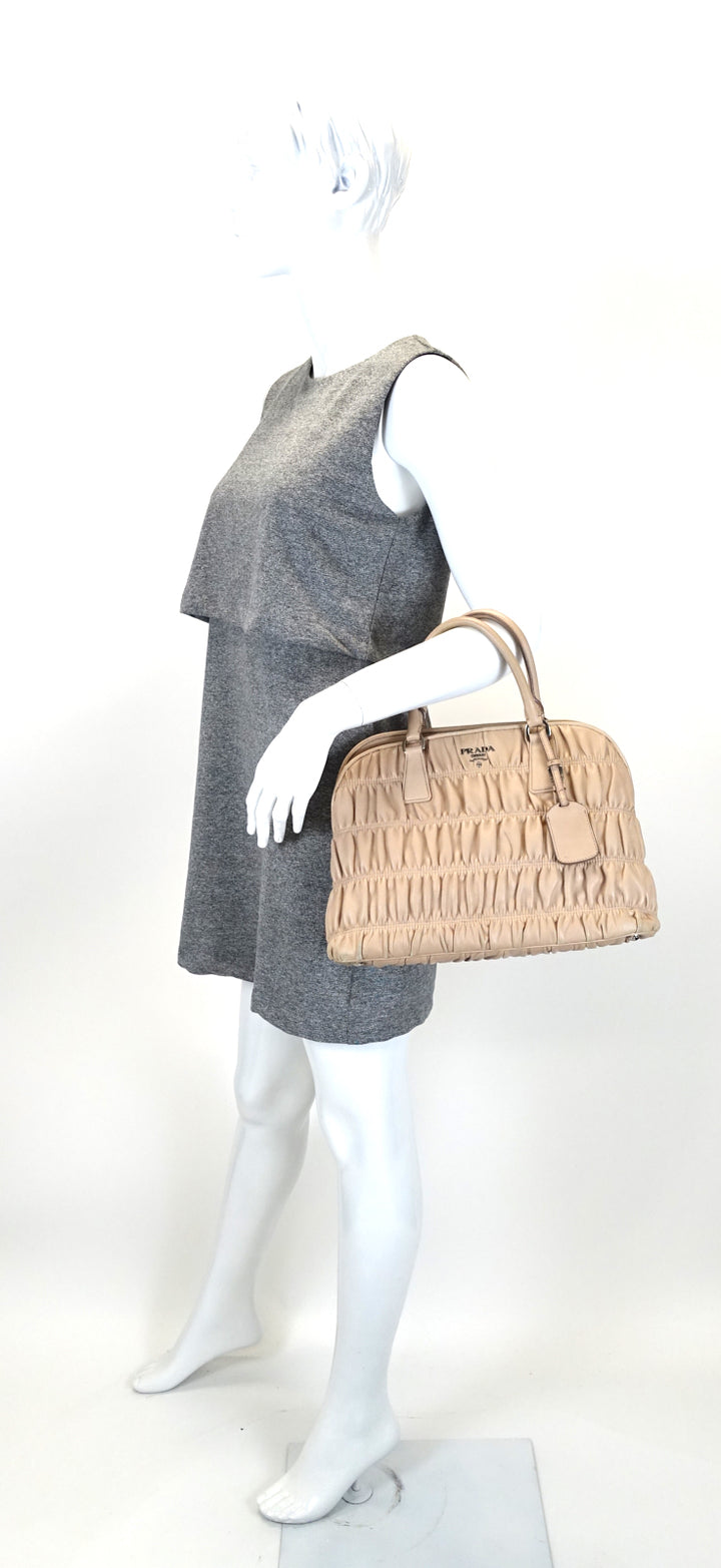 gaufre-stitched leather tote bag