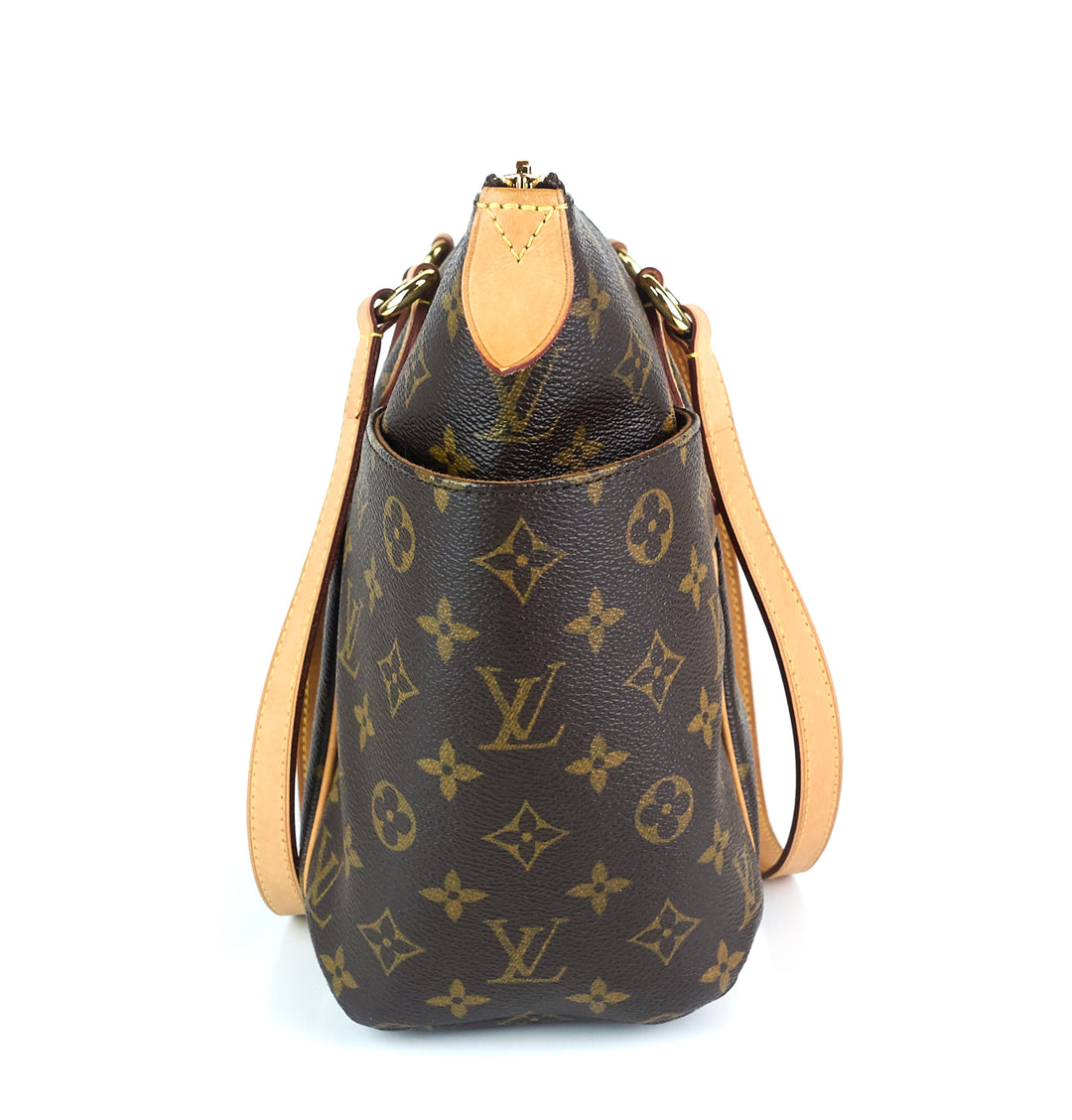 totally pm monogram canvas handbag