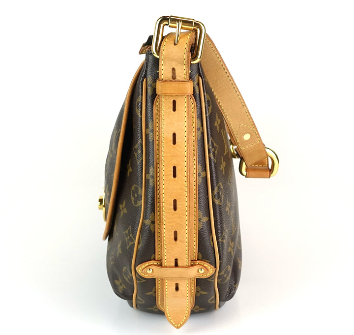 tulum gm monogram canvas shoulder bag