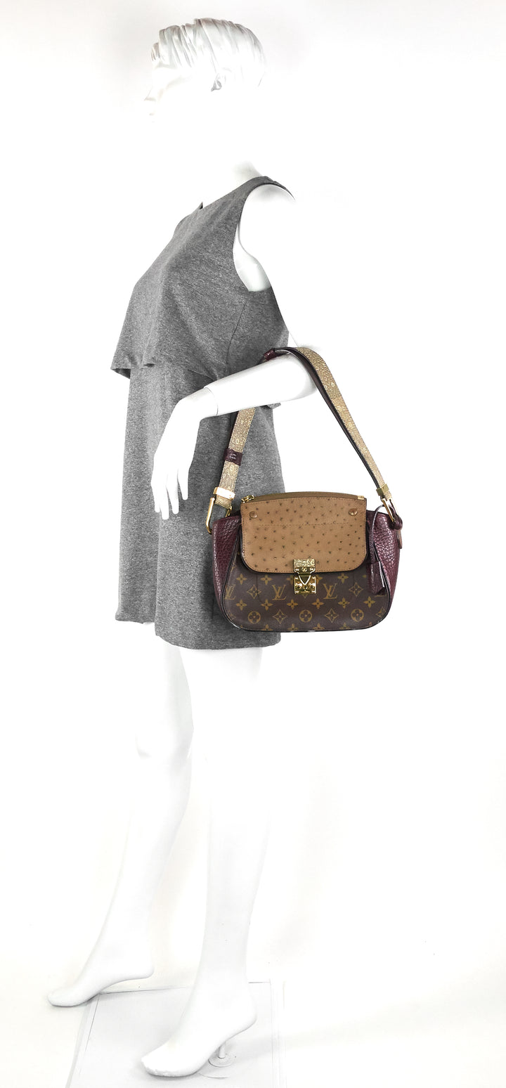 exotique majestueux bordeaux shoulder bag