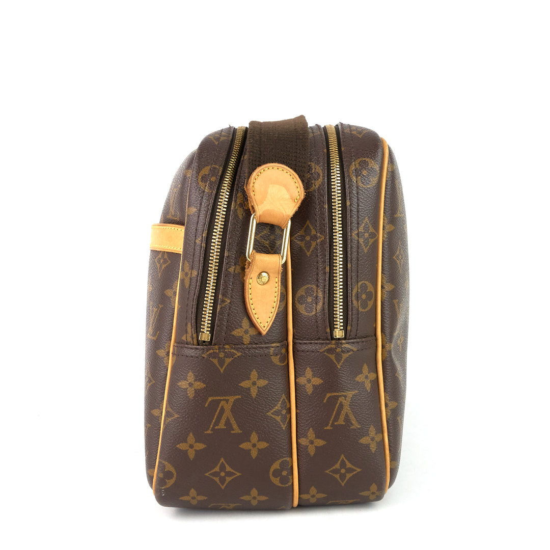 reporter gm monogram canvas bag