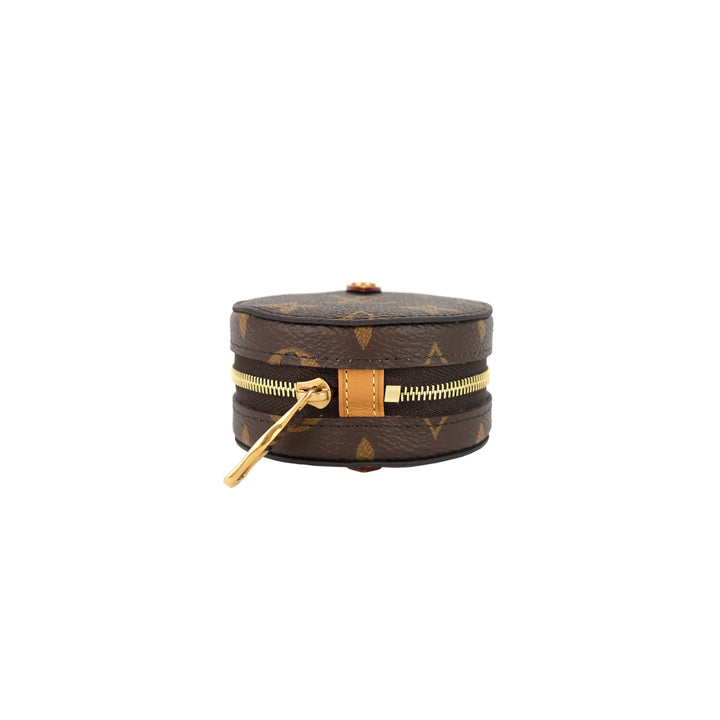 round monogram canvas coin case