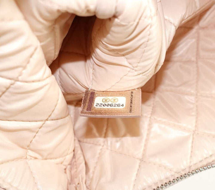 o case caviar leather clutch bag
