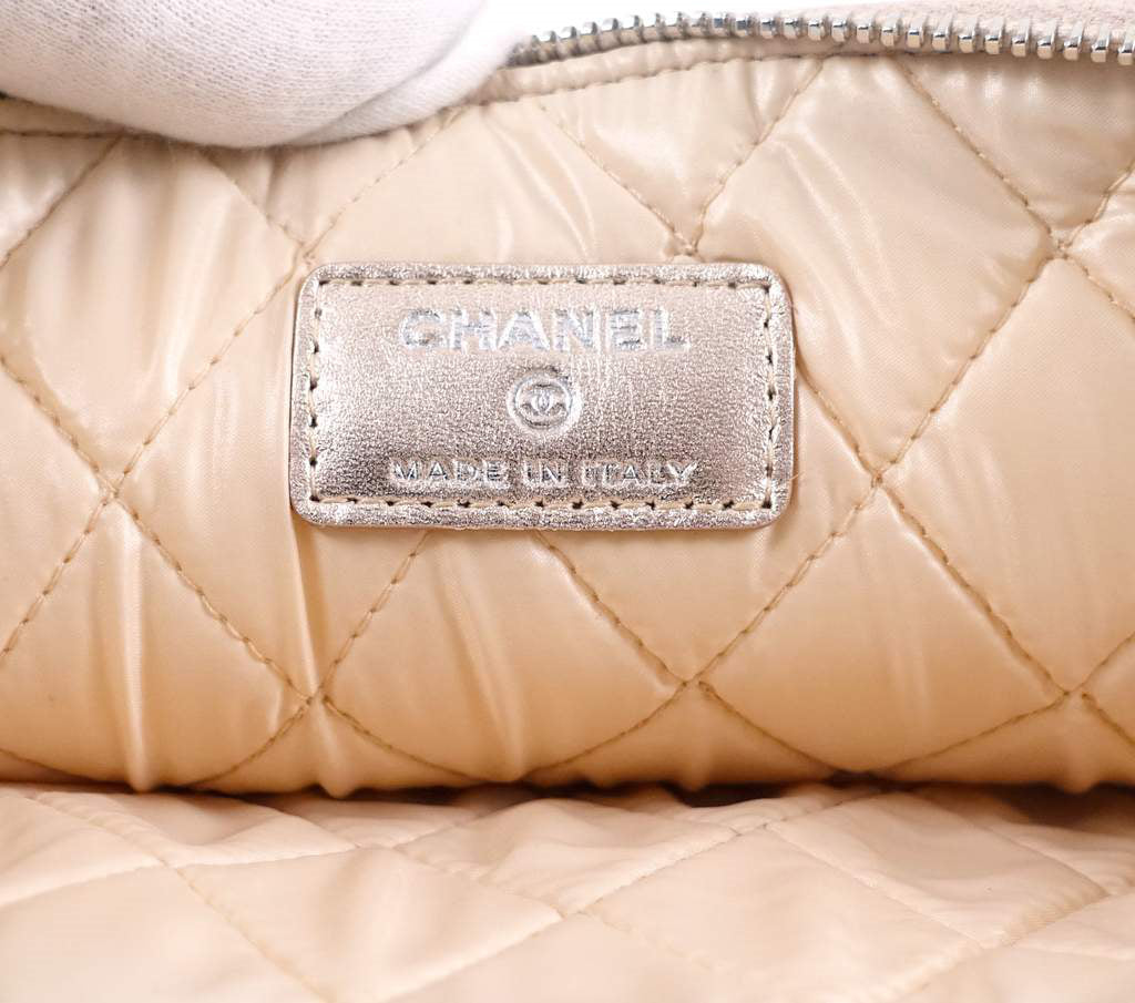 o case caviar leather clutch bag