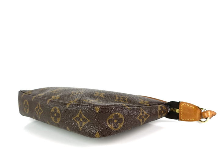 pochette accessoires monogram canvas bag