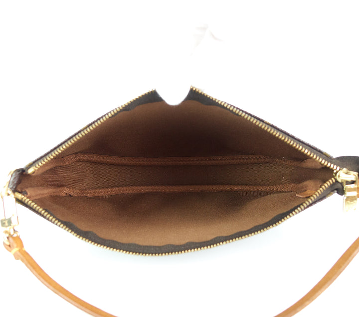 pochette accessoires monogram canvas bag