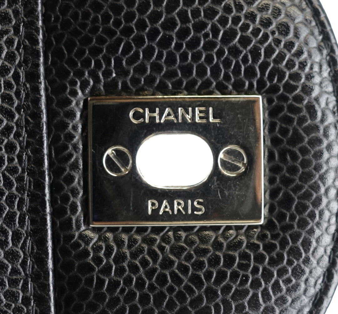 caviar leather jumbo flap bag