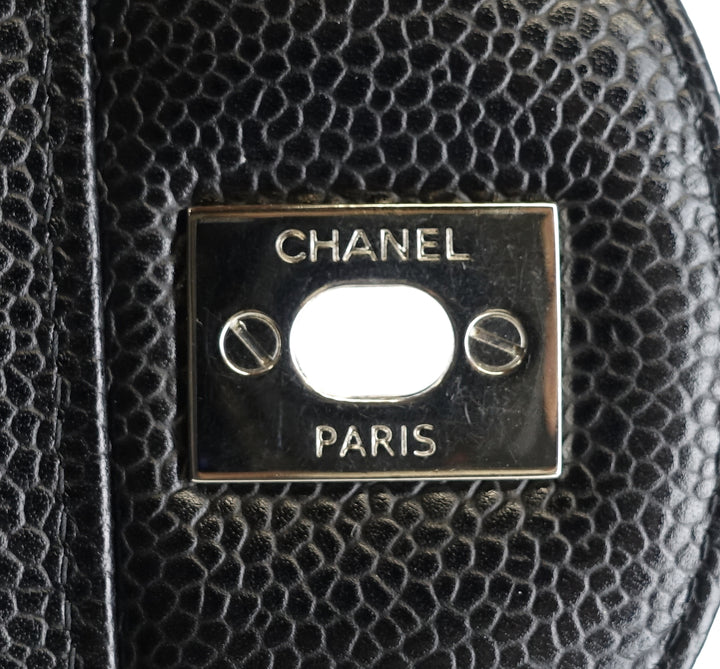 caviar leather jumbo flap bag